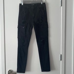 Fashion Nova Distressed Cargo Jeans - Black Wash